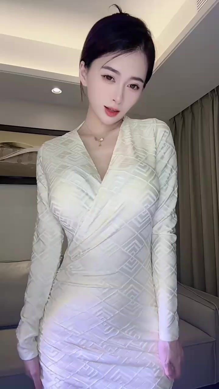 美女